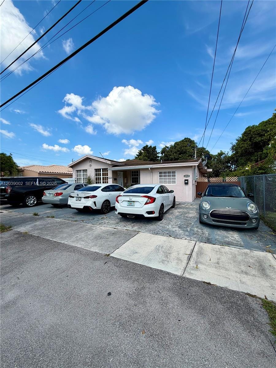400 NW 44th Avenue, Miami, FL 33126 photo 2