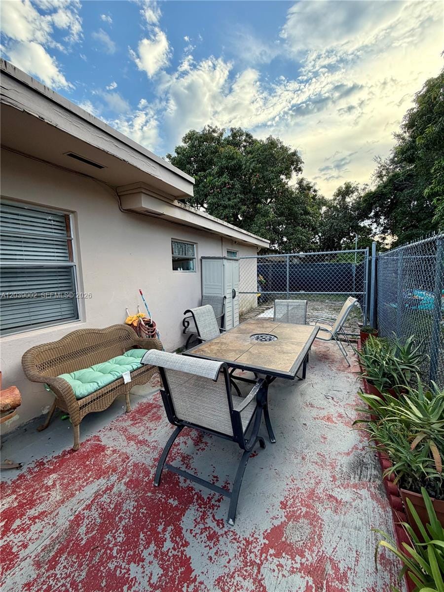 400 NW 44th Avenue, Miami, FL 33126 photo 30