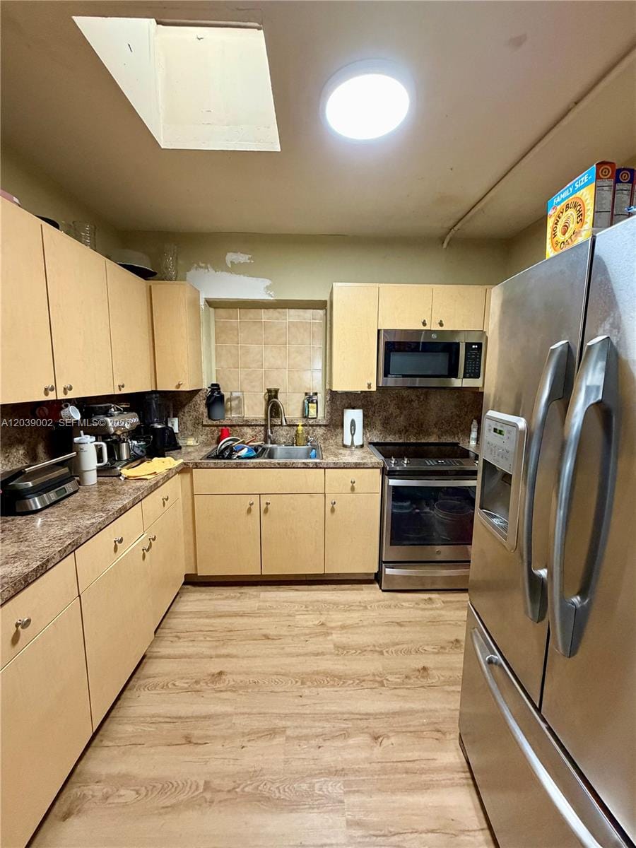 400 NW 44th Avenue, Miami, FL 33126 photo 7