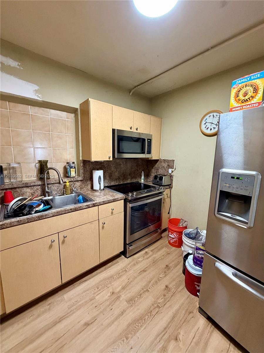 400 NW 44th Avenue, Miami, FL 33126 photo 8