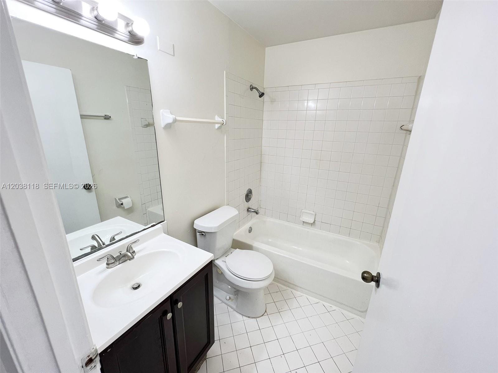 3417 NW 44th Street 104 — photo 9