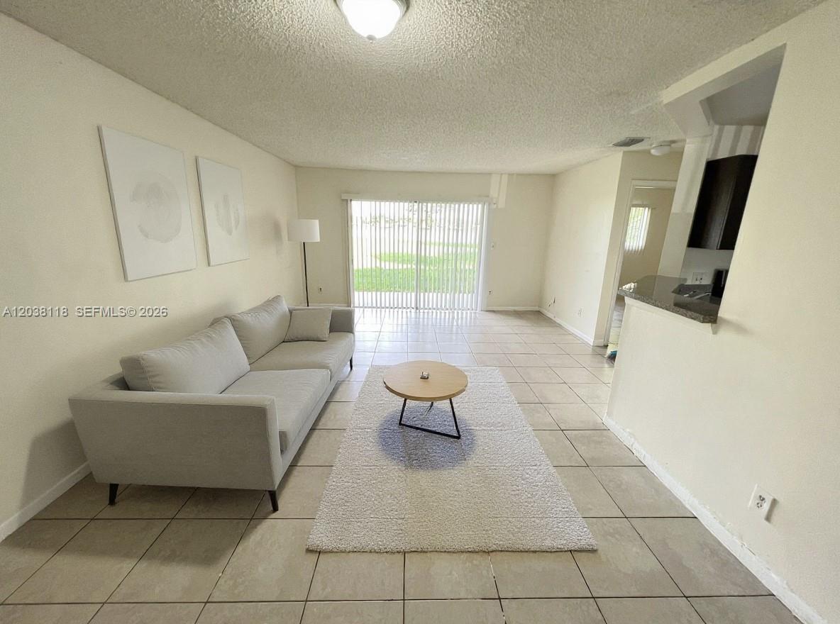 3417 NW 44th Street 104, Oakland Park, FL 33309, Oakland Park