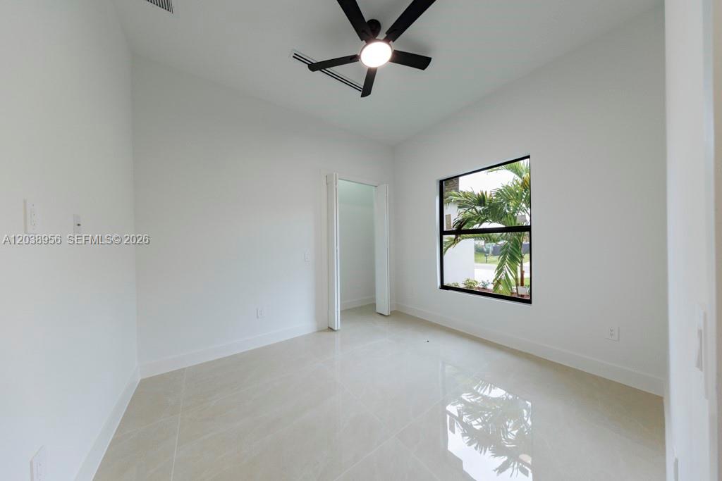 814 Calyton Avenue — photo 10