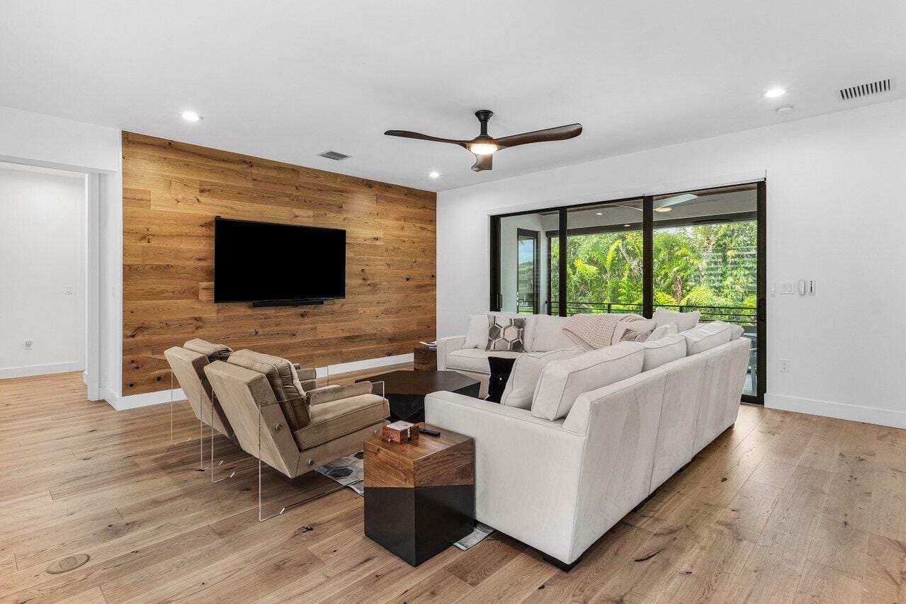 8568 Dream Falls Street — photo 11