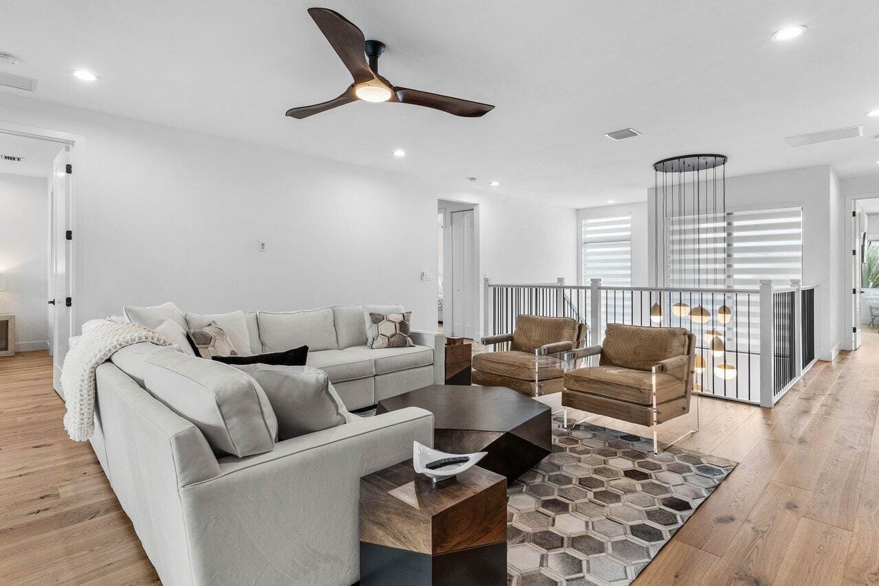 8568 Dream Falls Street — photo 12