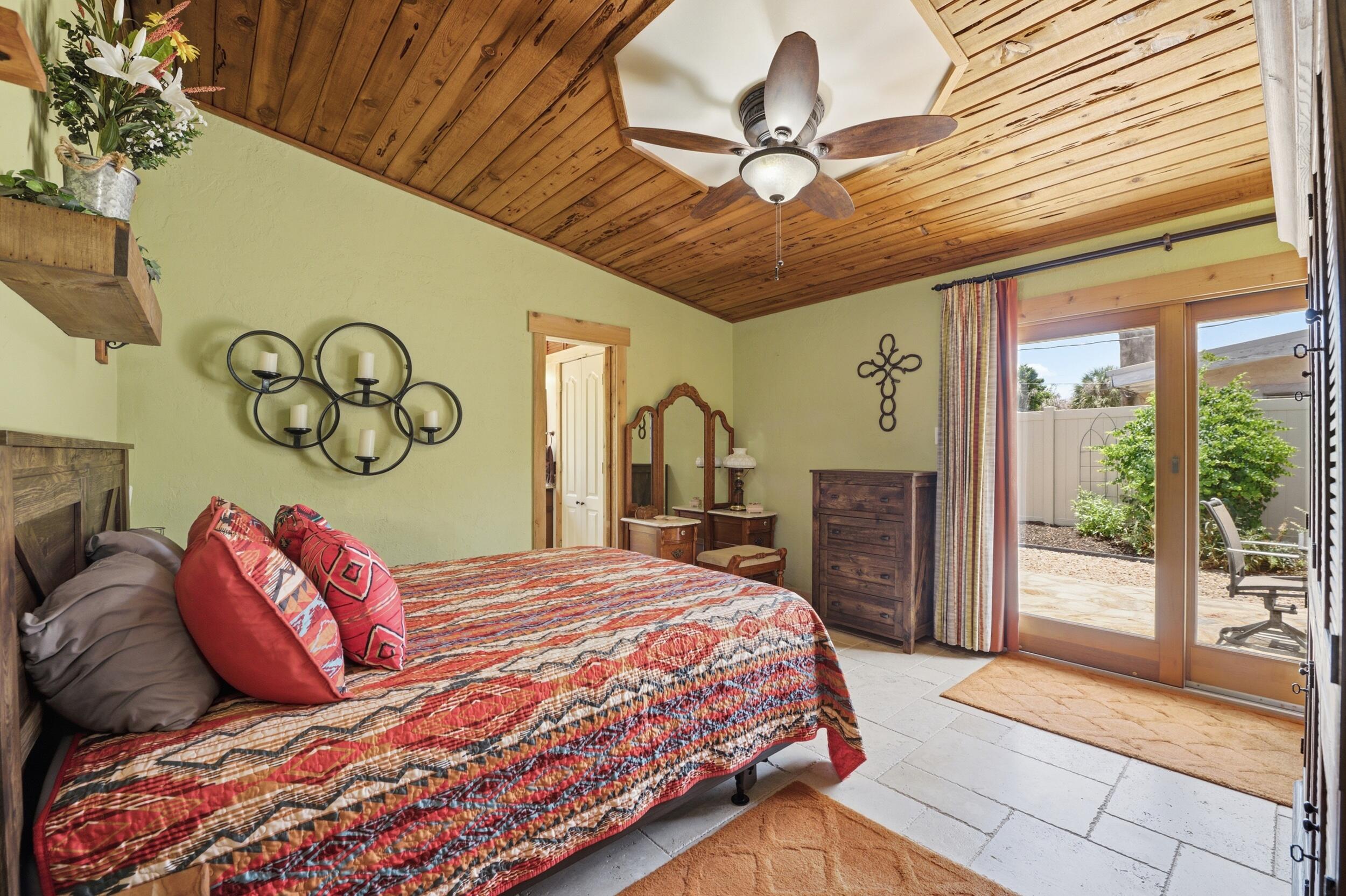 1055 S Brevard Avenue, Cocoa Beach, FL 32931 photo 22