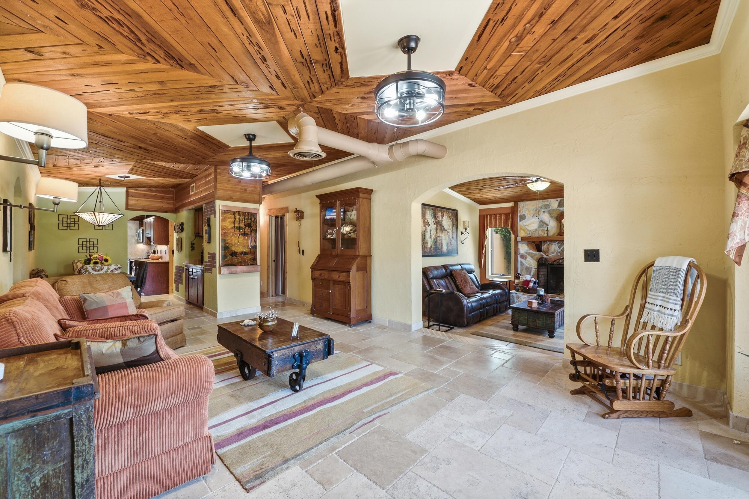 1055 S Brevard Avenue, Cocoa Beach, FL 32931 photo 8