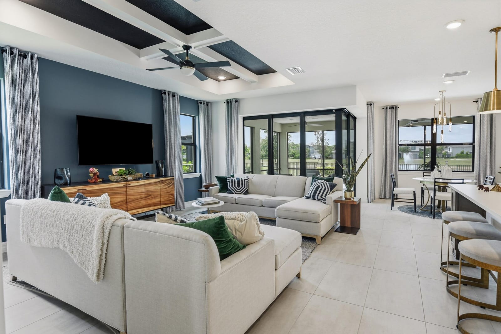 2370 Rollingwood Court — photo 4