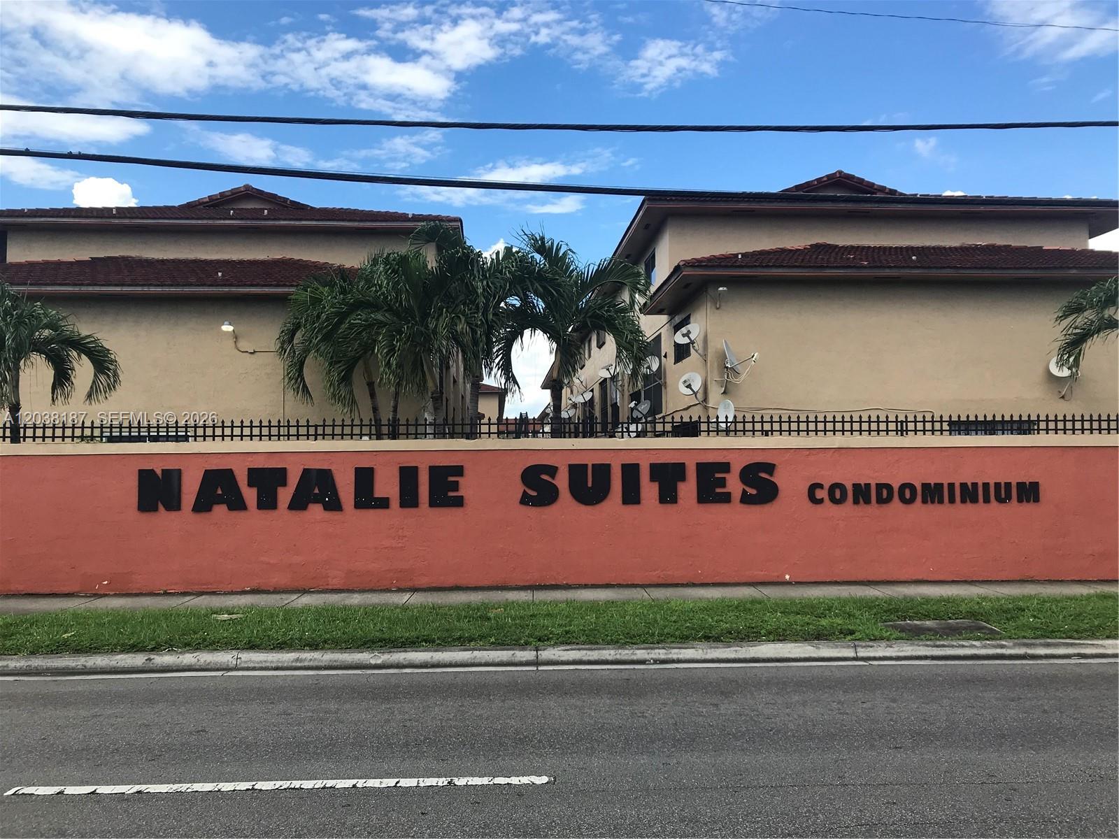 2319 W 60th Street D212, Hialeah, FL 33016, Hialeah