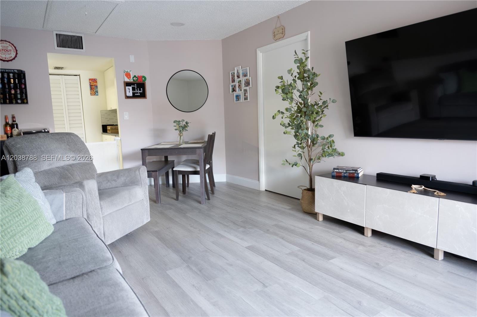 508 Gardens Drive 202 — photo 8