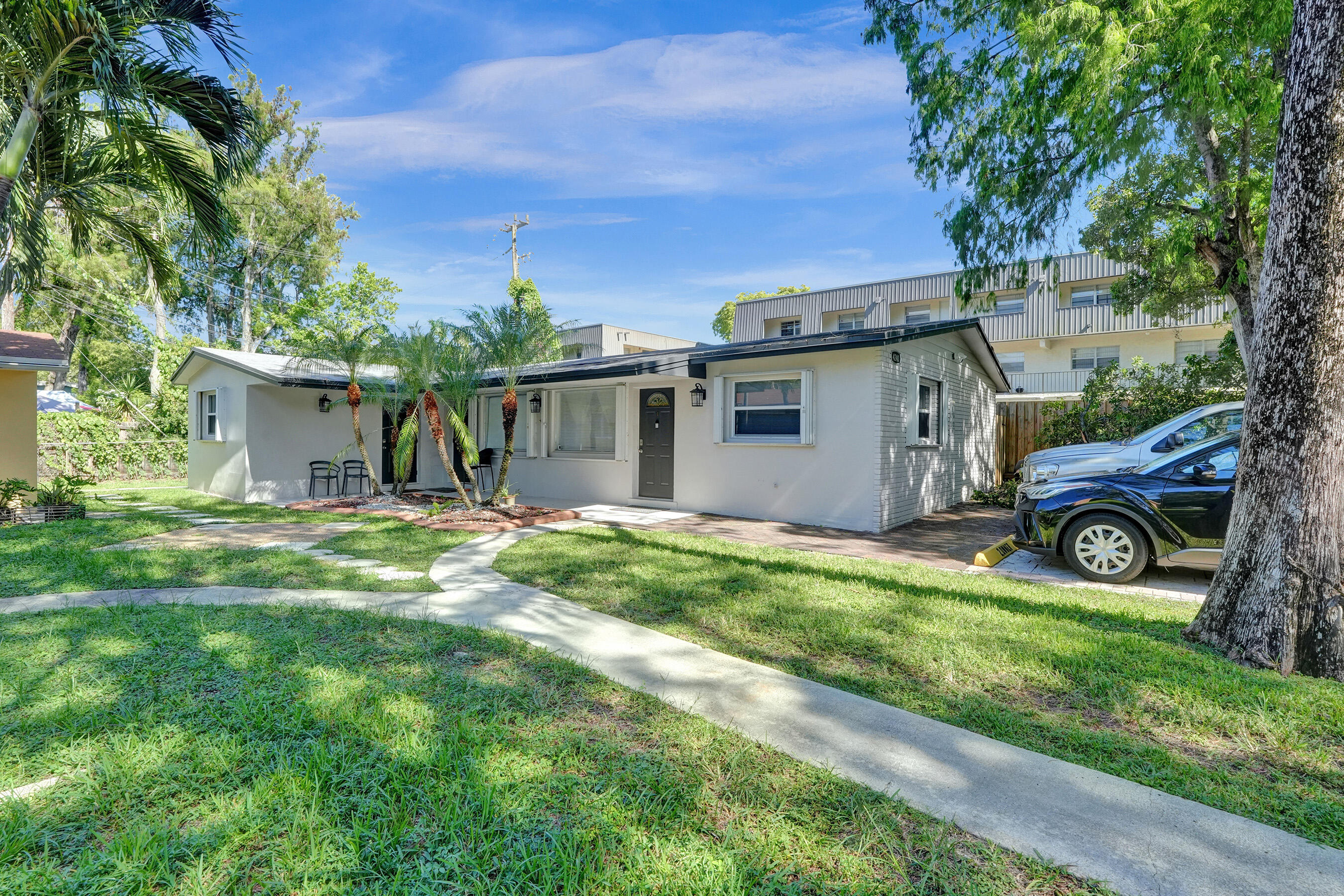 4240 NW 21st Avenue 2, Oakland Park, FL 33309, Oakland Park