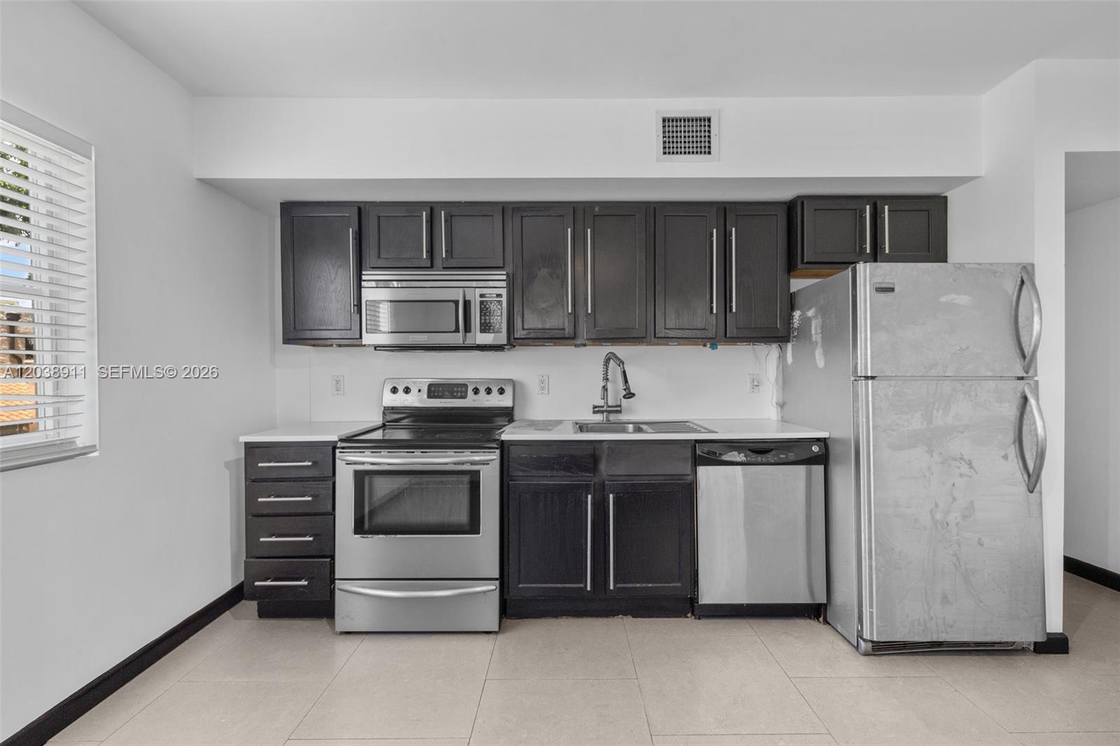 1876 SW 11th Terrace 106, Miami, FL 33135, Miami