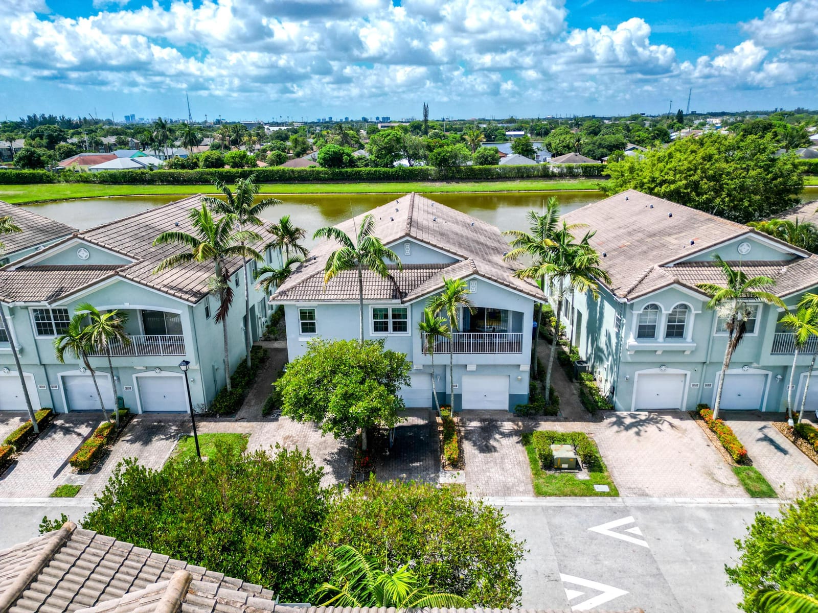 3133 Laurel Ridge Circle, Riviera Beach, FL 33404