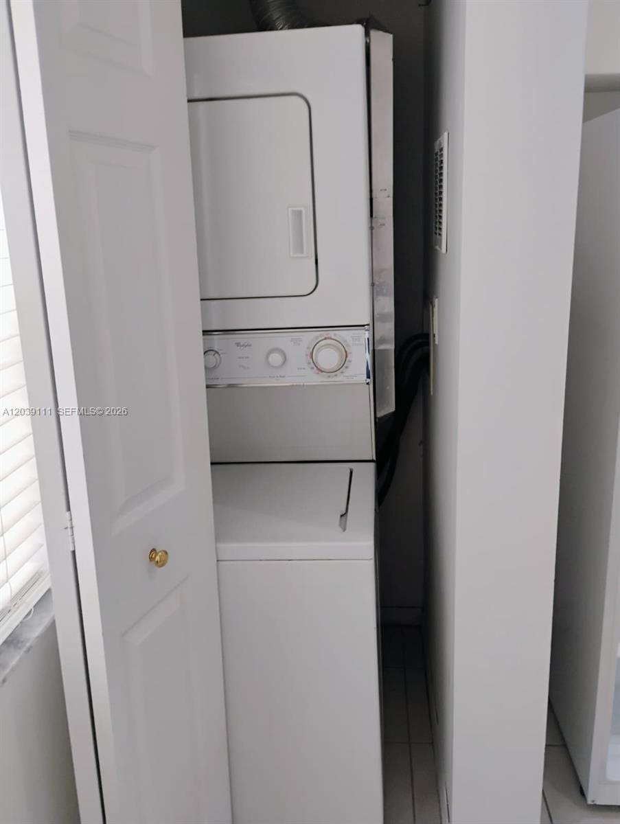 5725 NW 114th Path 107 — photo 10