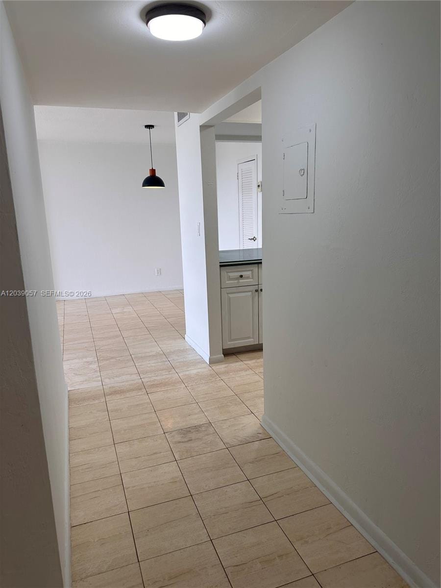 2715 Tigertail Avenue 506 — photo 6