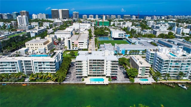 9500 W Bay Harbor Drive 7D, Bay Harbor Islands, FL 33154