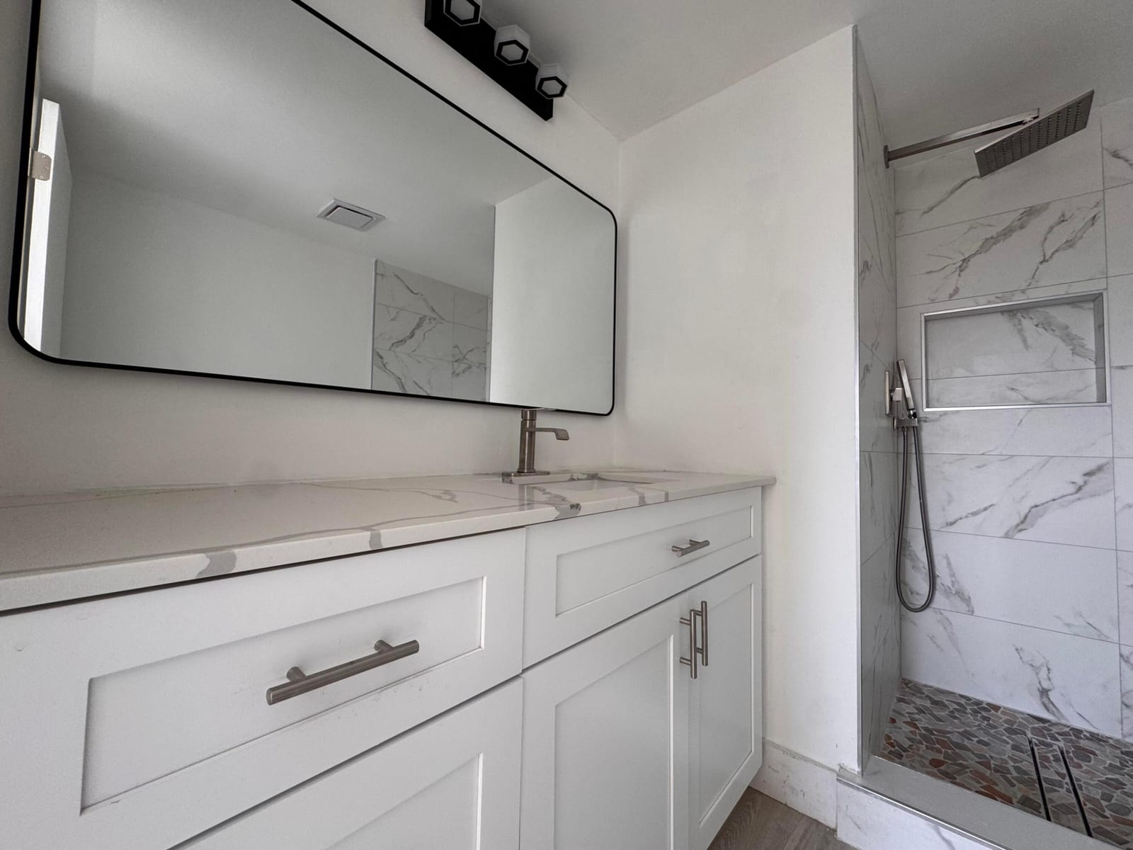 2831 E Sunrise Lakes Drive E 311, Sunrise, FL 33322 photo 9