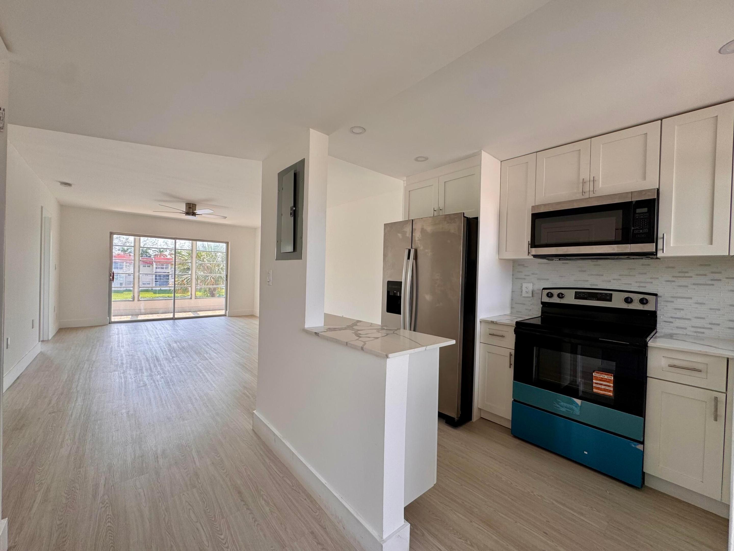 2831 E Sunrise Lakes Drive E 311, Sunrise, FL 33322, Sunrise