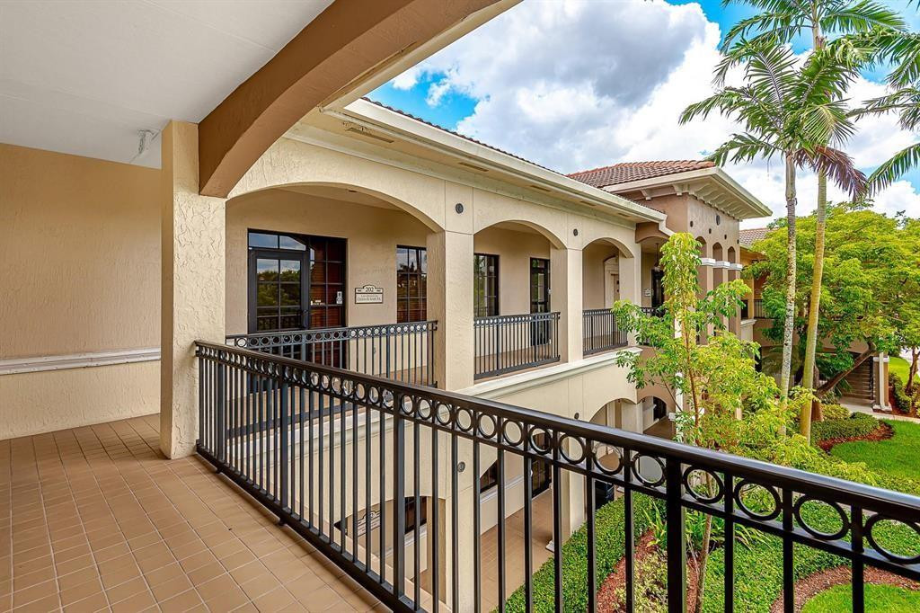 7301 Wiles Road 203, Coral Springs, FL 33067, Coral Springs