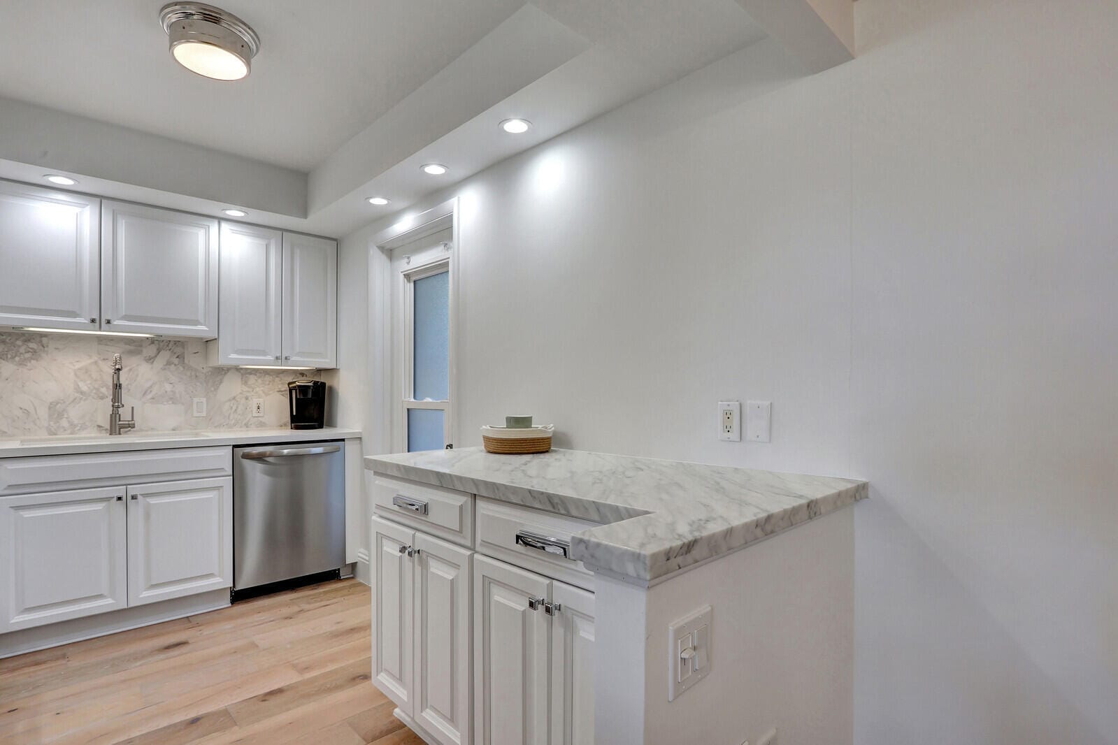 225 Beach Road 204, Tequesta, FL 33469 photo 13