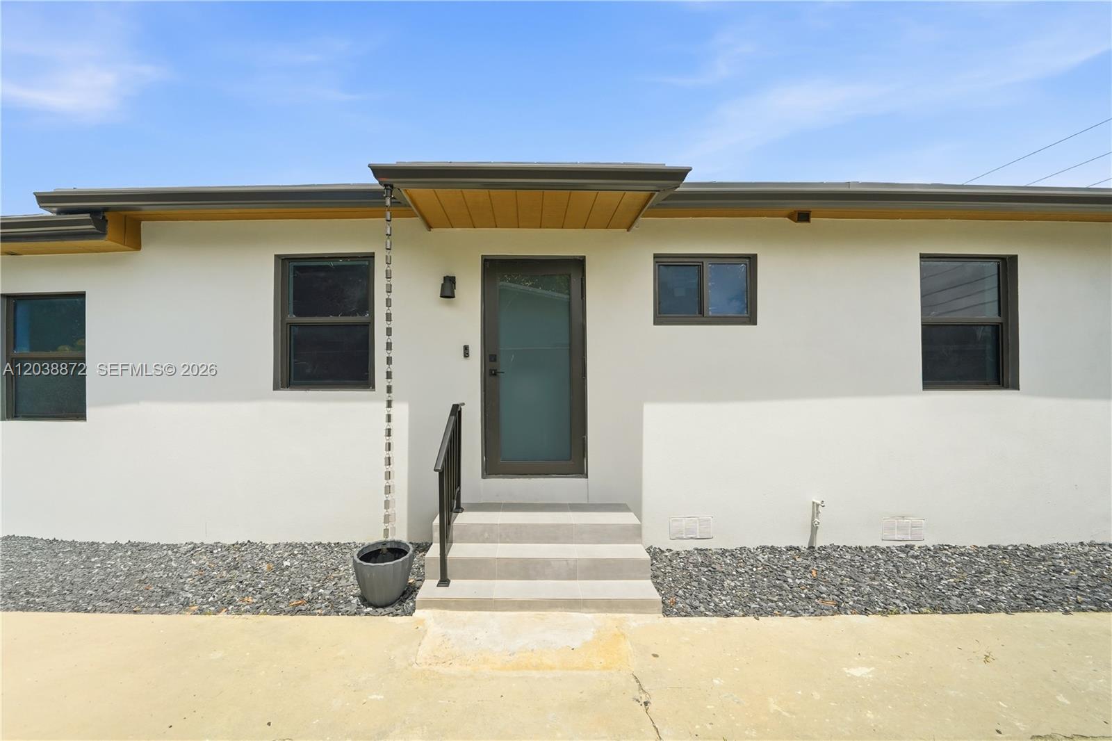 1861 NW 27th Street 2, Miami, FL 33142, Miami