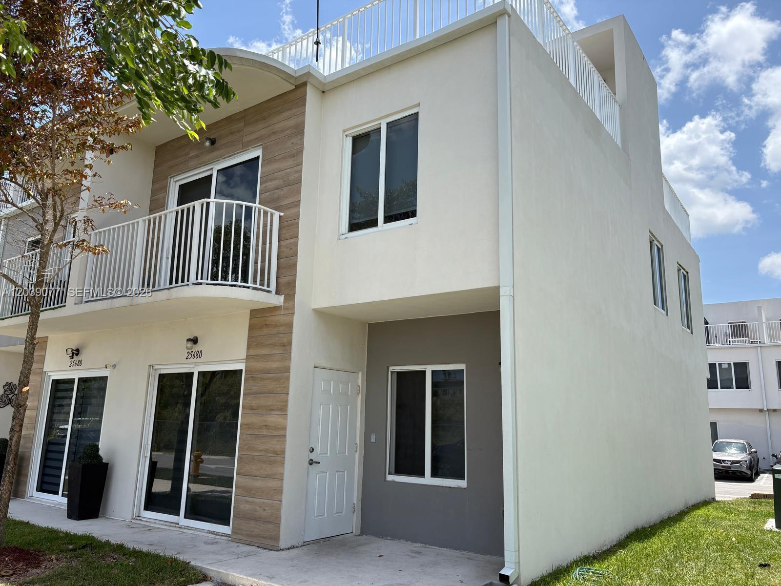 25680 SW 143rd Path, Homestead, FL 33032, Homestead