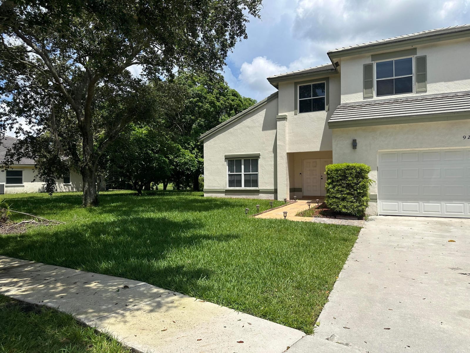 9201 SW 20th Street SW 9201 — photo 2
