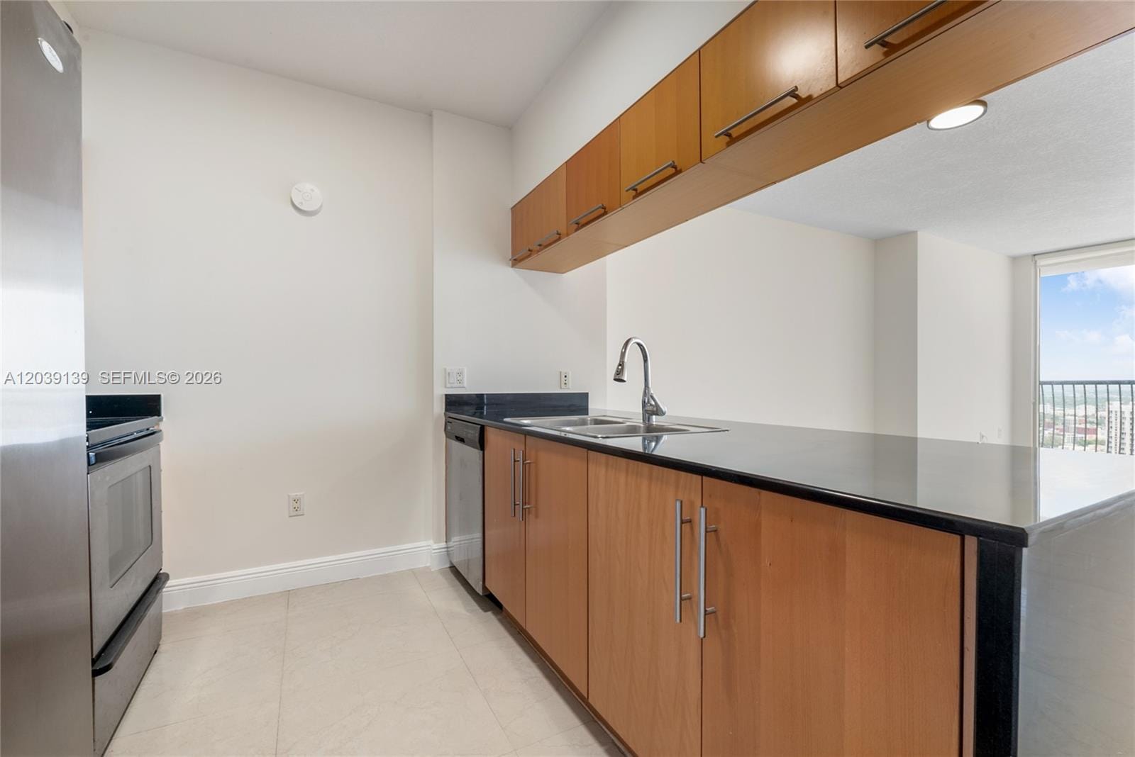 1750 N Bayshore Drive 4811 — photo 10