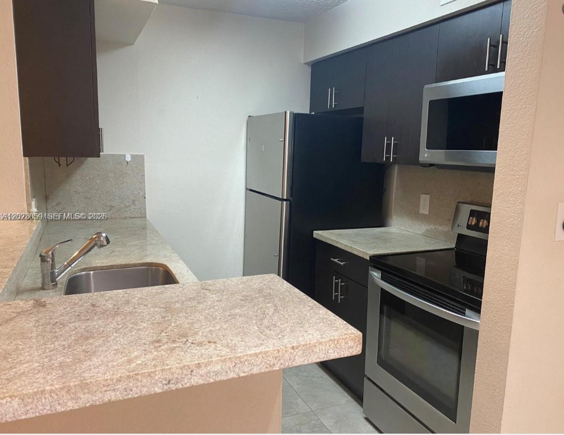 2946 S University Drive 7110, Davie, FL 33328, Davie