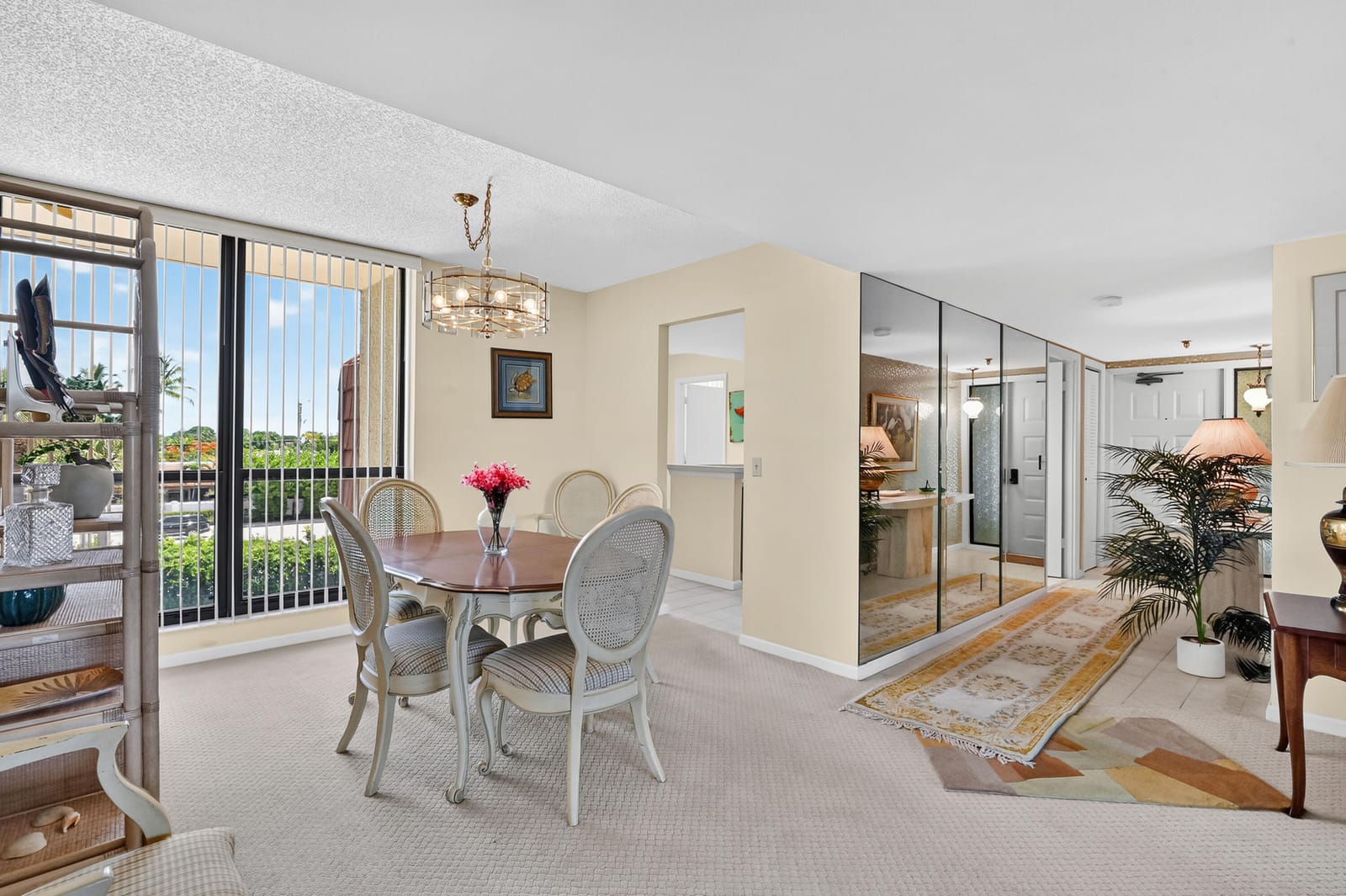 5188 Woodland Lakes Drive 332, Palm Beach Gardens, FL 33418