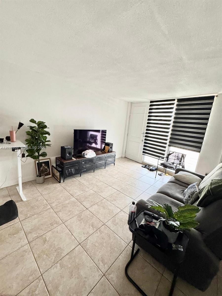 1100 Alton Road 5D — photo 12