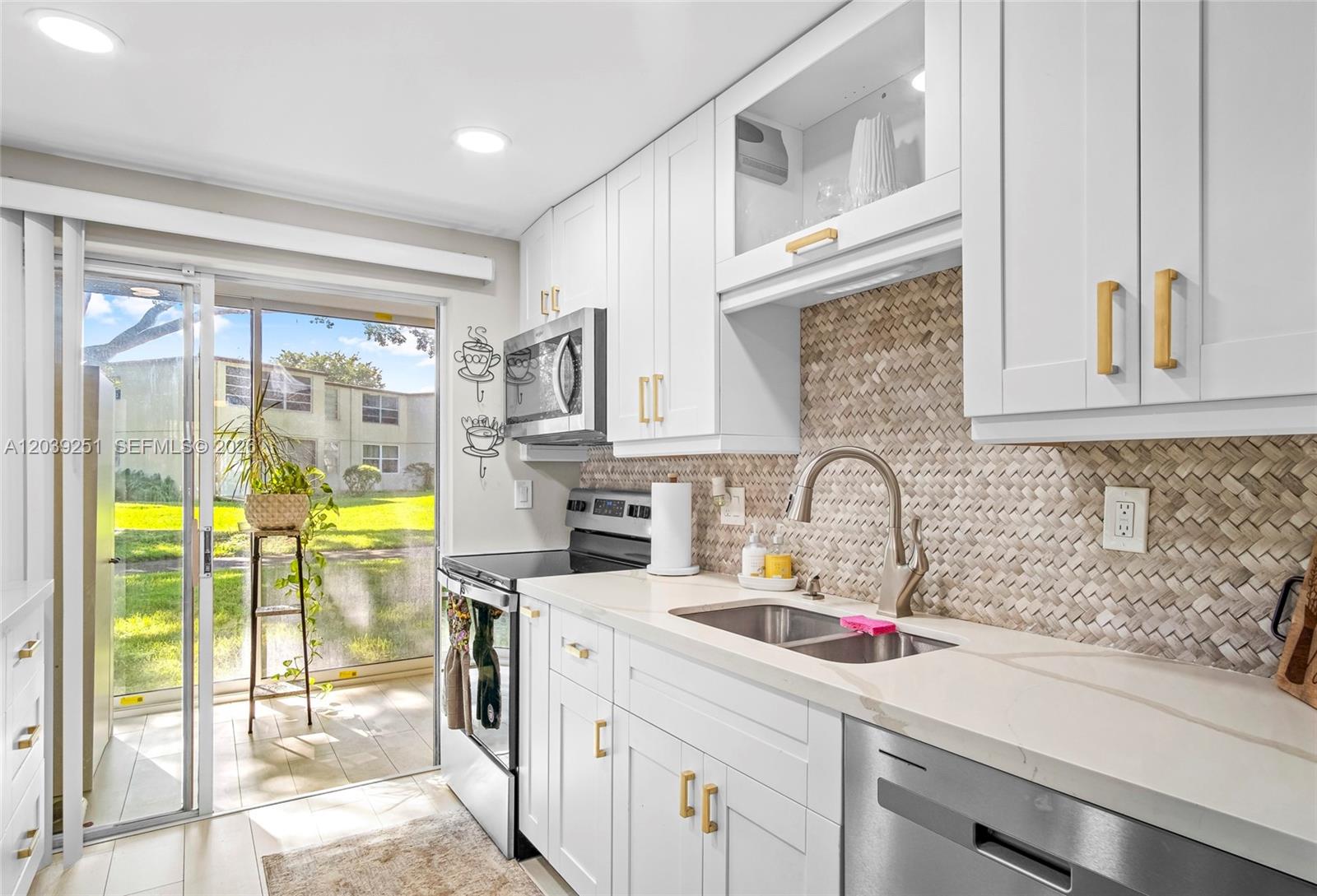 19 Abbey Lane 104, Delray Beach, FL 33446, Delray Beach