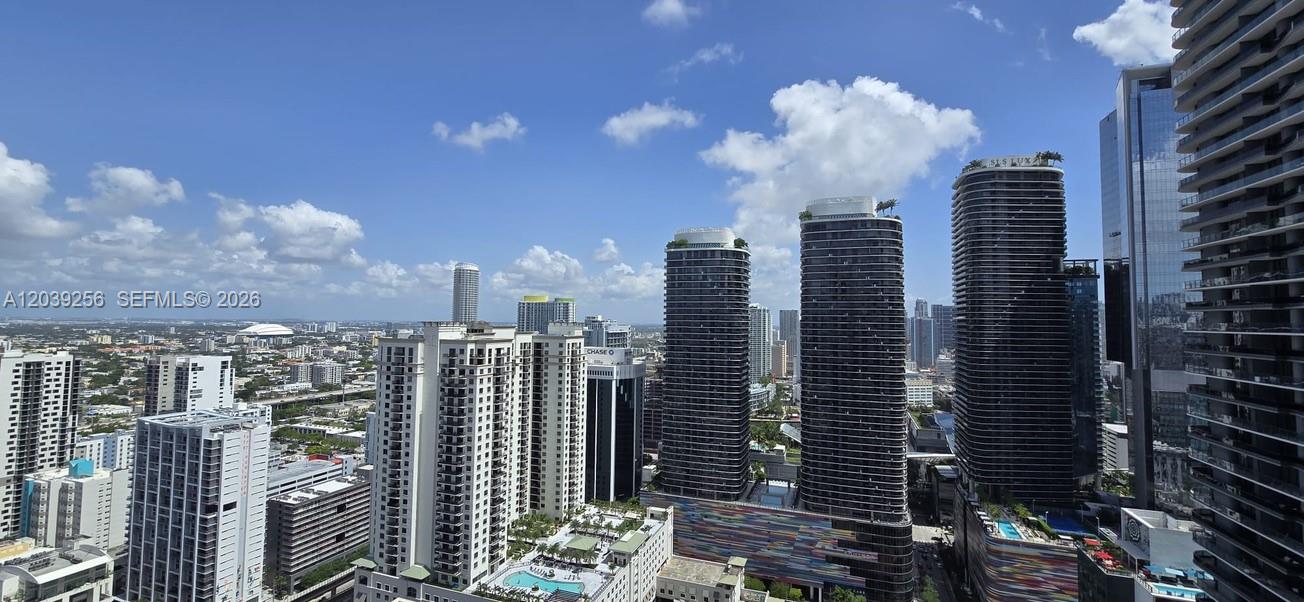 1100 S Miami Avenue 3808, Miami, FL 33130, Miami