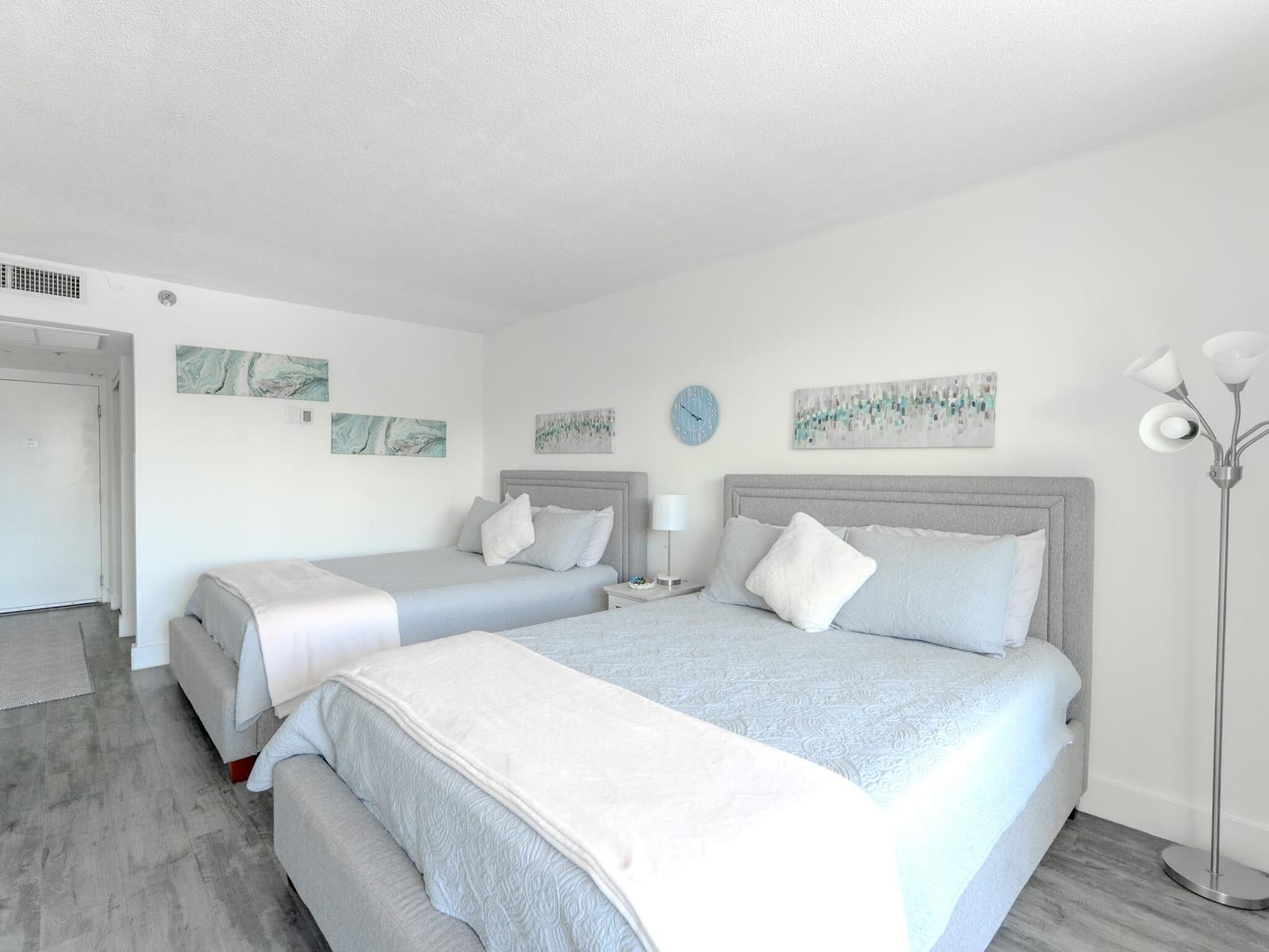 19201 Collins Avenue 1038 — photo 2