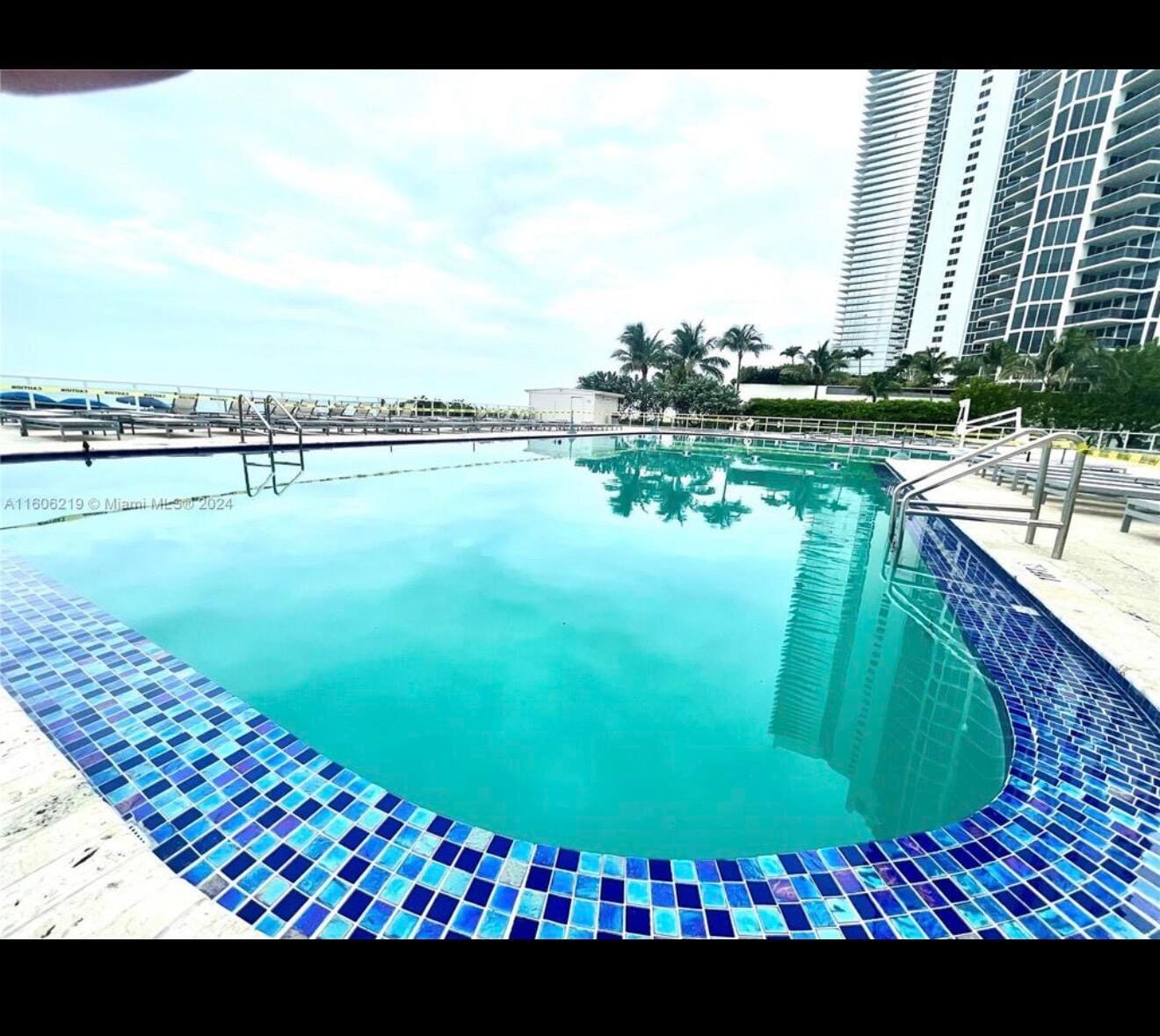 19201 Collins Avenue 1038, Sunny Isles Beach, FL 33160 photo 13