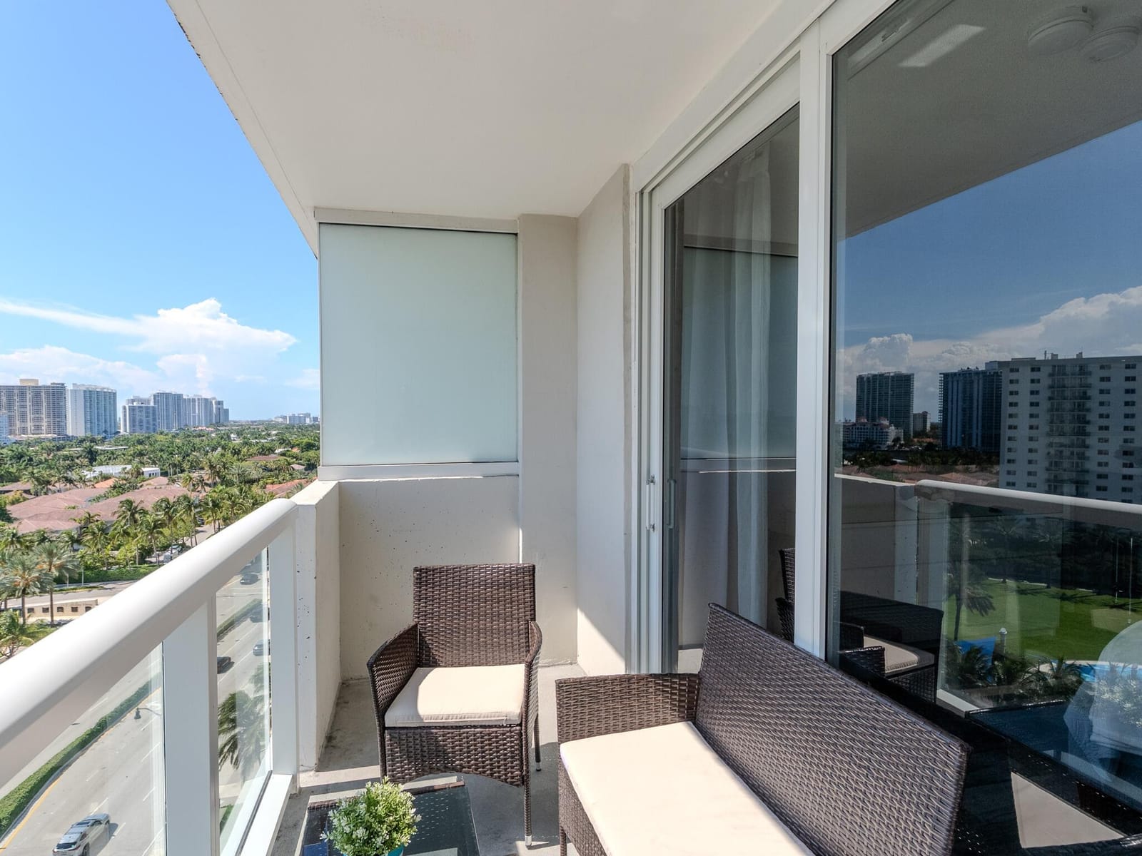 19201 Collins Avenue 1038 — photo 3