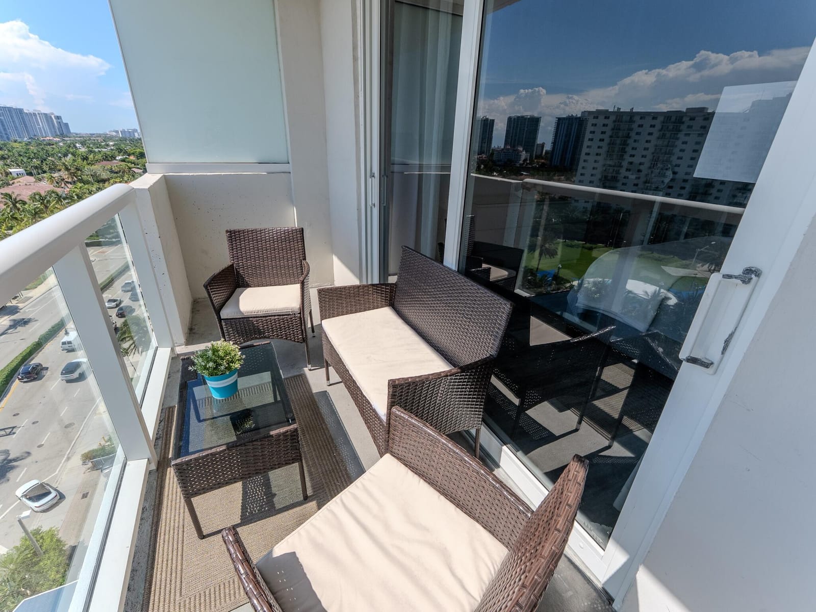 19201 Collins Avenue 1038 — photo 4