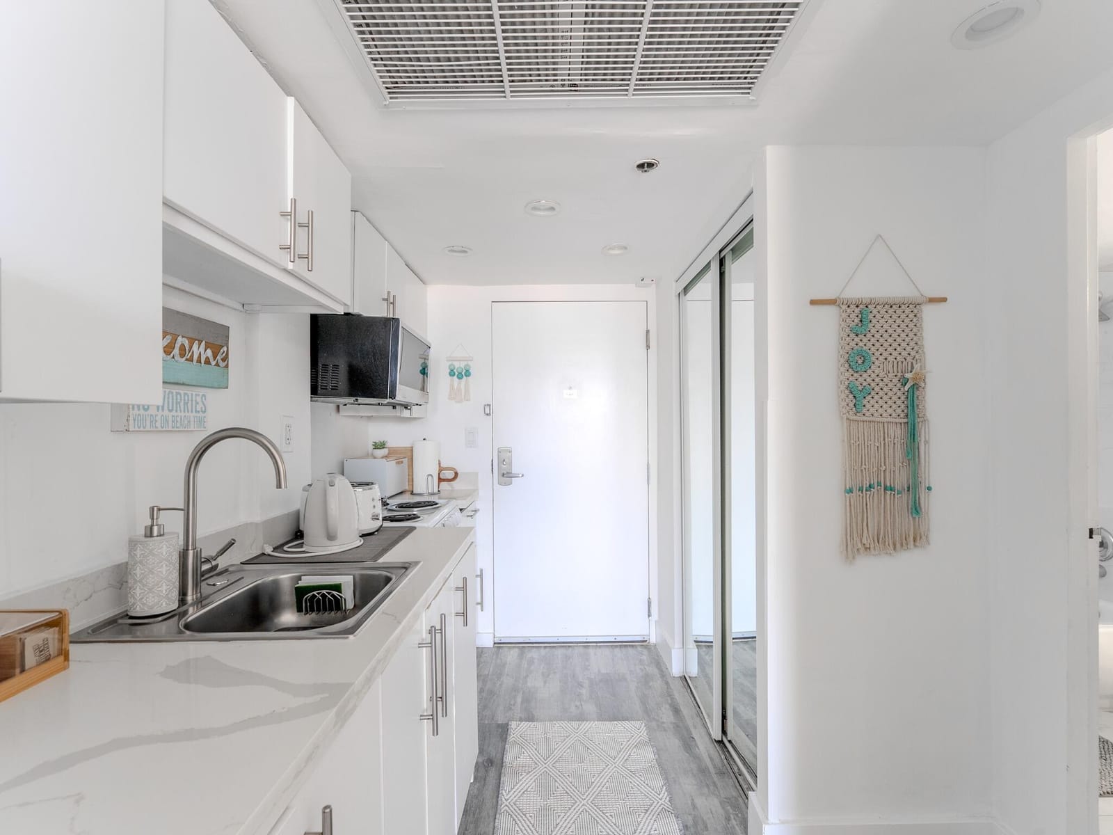 19201 Collins Avenue 1038 — photo 10