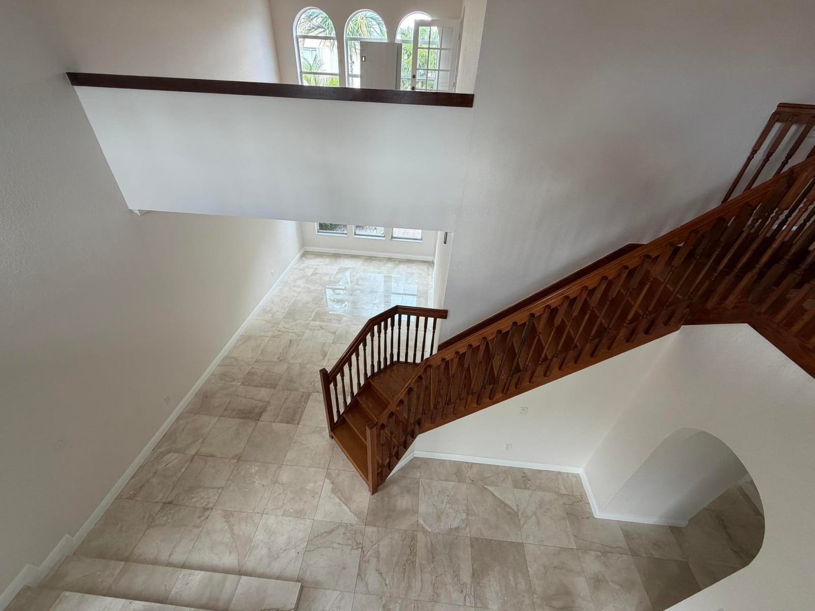 10747 NW 70th Terrace — photo 3