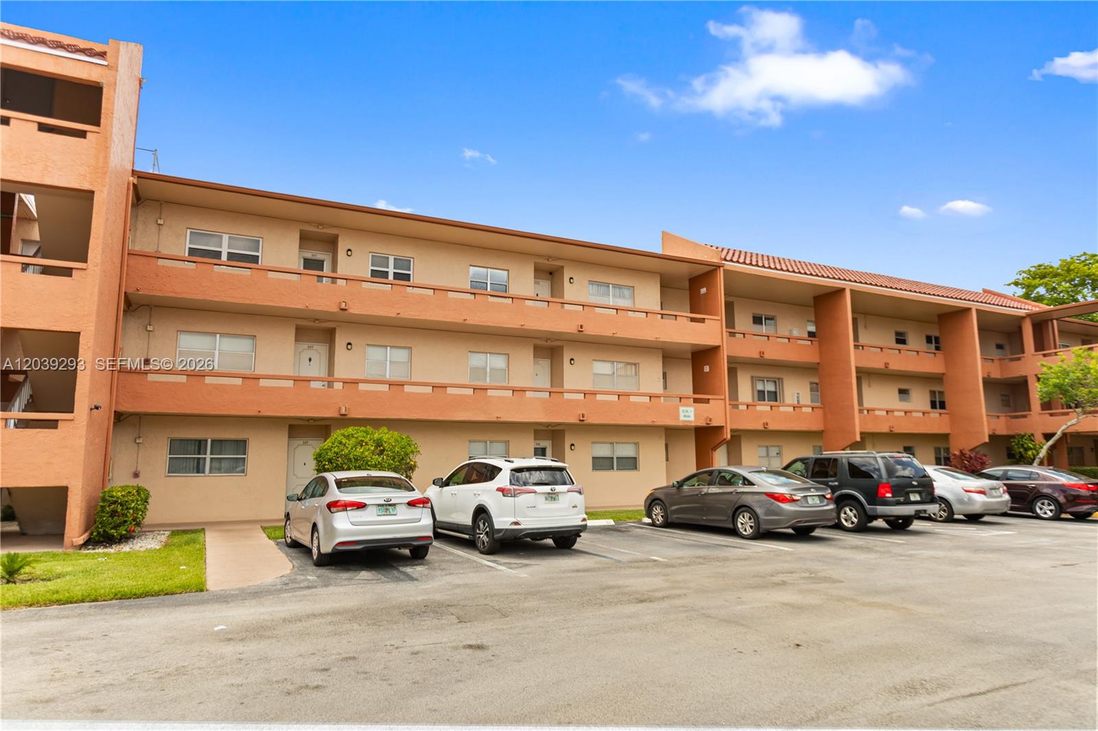 8846 W Mcnab Road 206, Tamarac, FL 33321, Tamarac