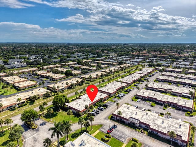 5775 W Fernley Dr Drive W 76, Cresthaven Condo Townhomes, West Palm Beach, FL