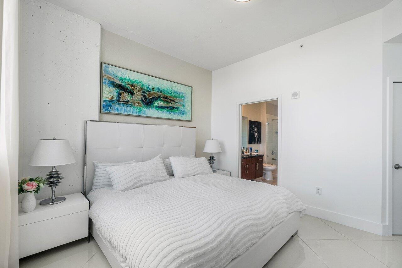 300 S Australian Avenue 1418, West Palm Beach, FL 33401 photo 16