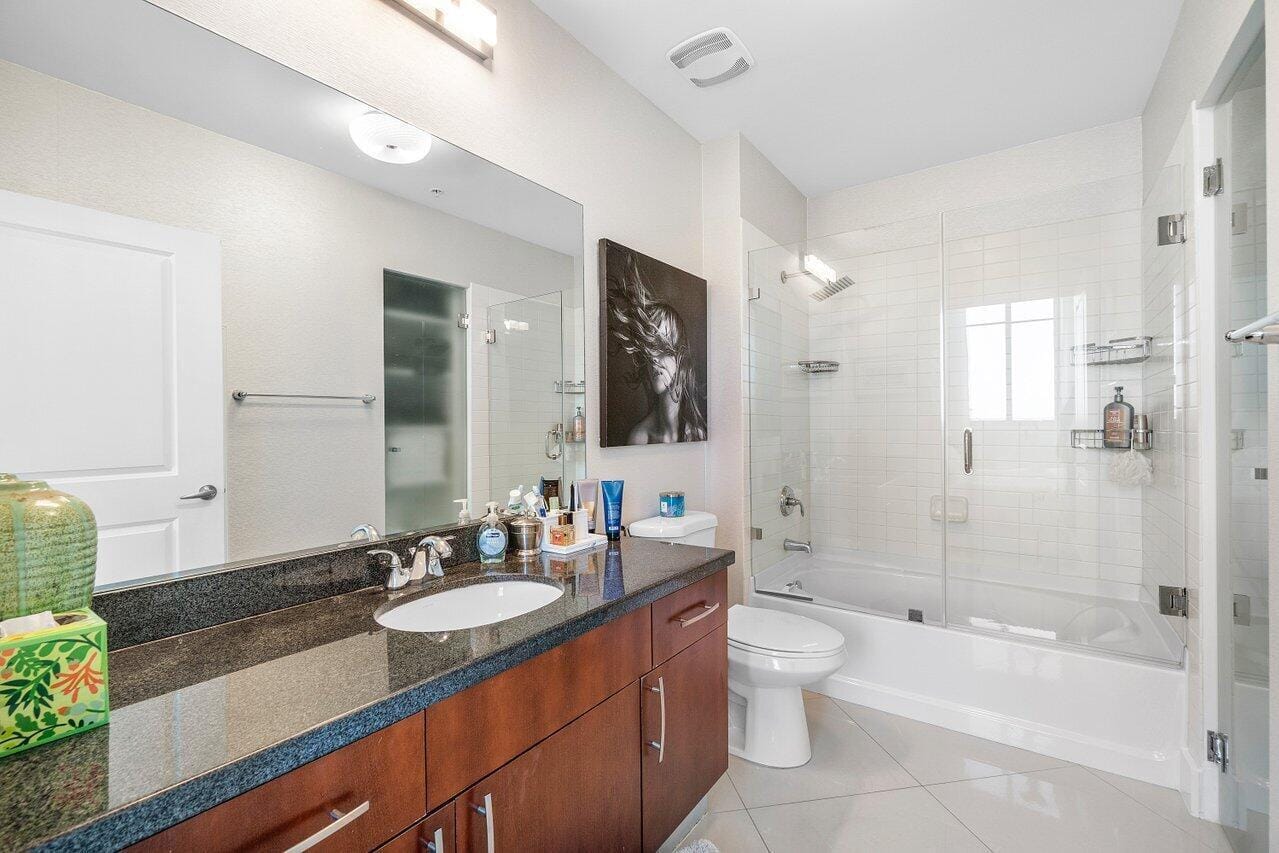 300 S Australian Avenue 1418, West Palm Beach, FL 33401 photo 17