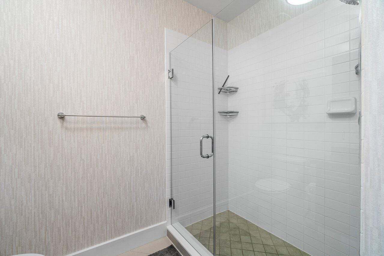 300 S Australian Avenue 1418, West Palm Beach, FL 33401 photo 21