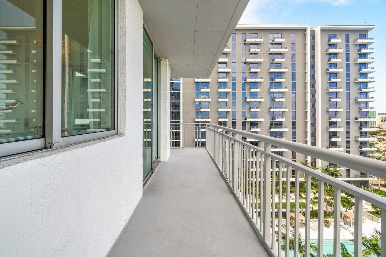 300 S Australian Avenue 1418, West Palm Beach, FL 33401 photo 26