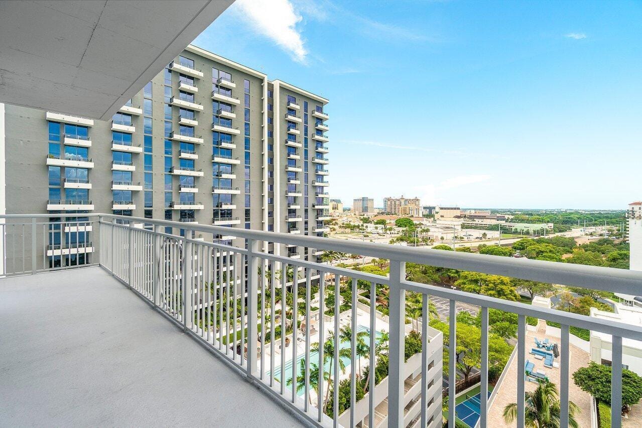 300 S Australian Avenue 1418, West Palm Beach, FL 33401 photo 28