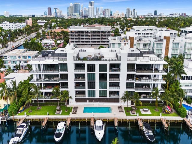 30 Isle Of Venice Drive 403, Fort Lauderdale, FL 33301
