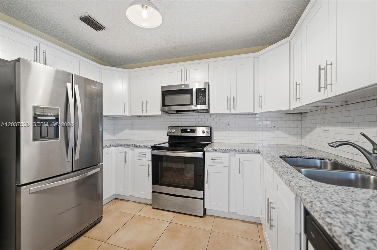 16478 SW 99th Street, Miami, FL 33196 photo 13