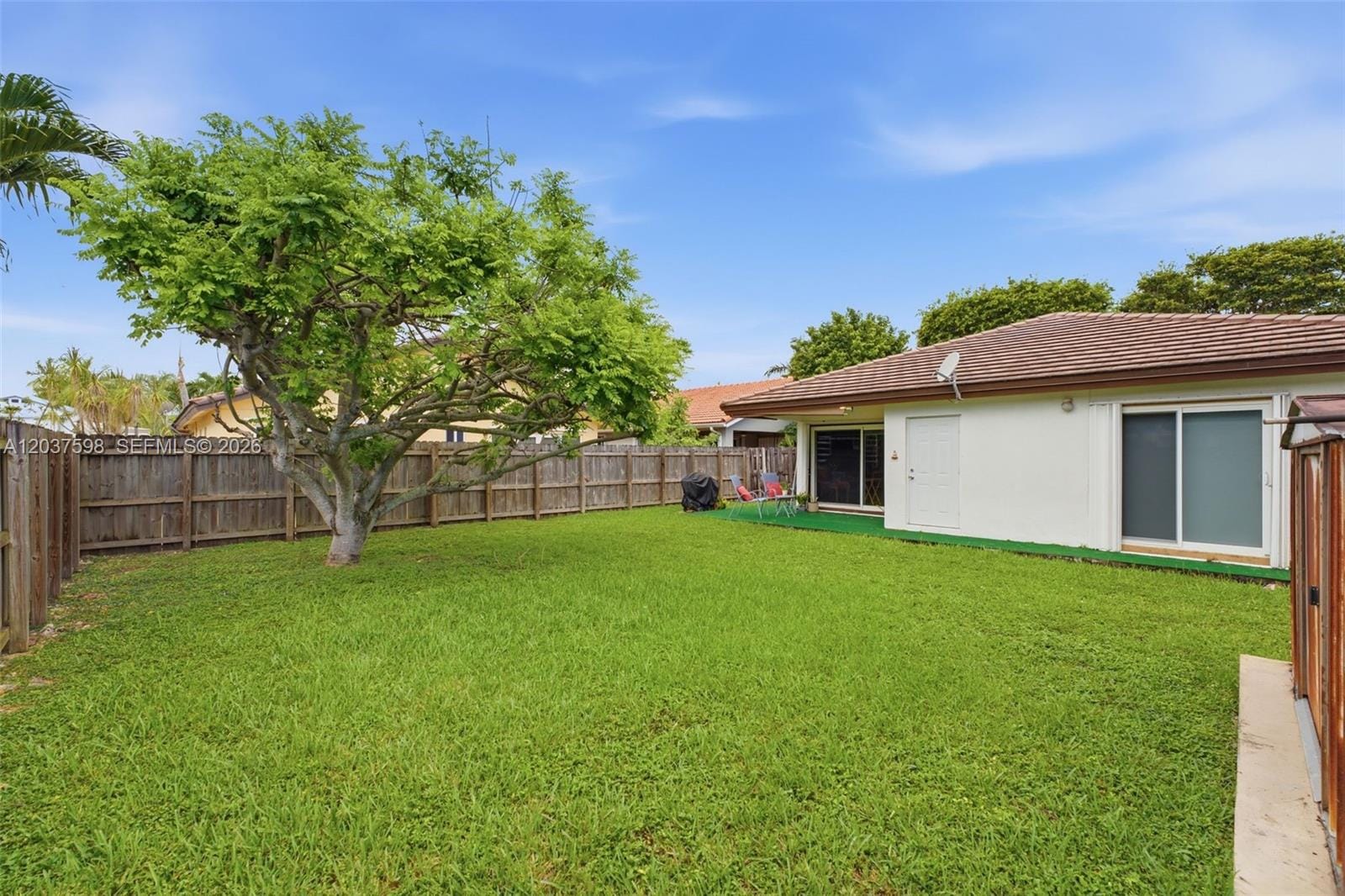 16478 SW 99th Street, Miami, FL 33196 photo 3