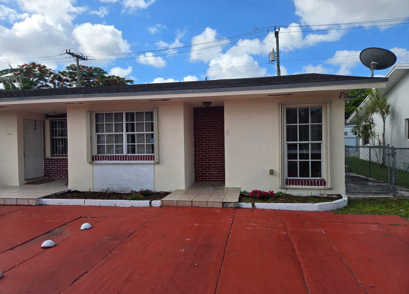 11302 SW 7th Street — photo 3